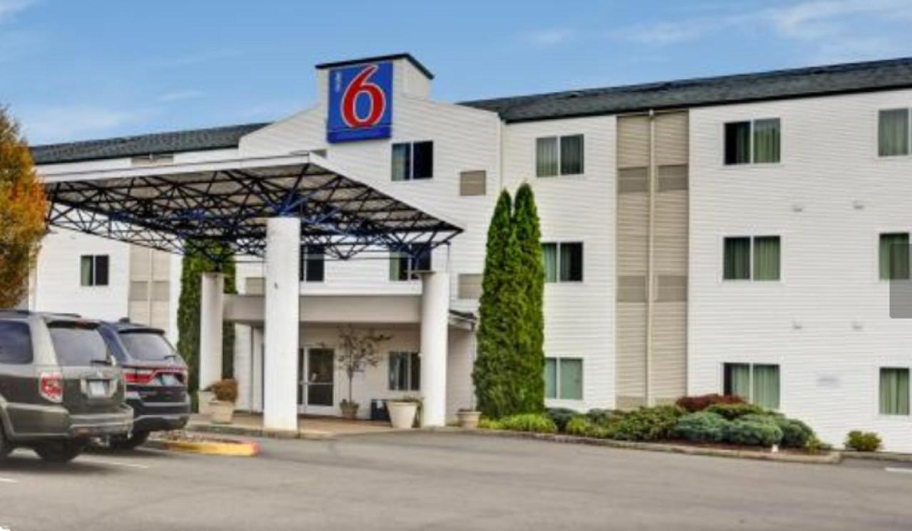 Motel 6-Roseburg, Or المظهر الخارجي الصورة